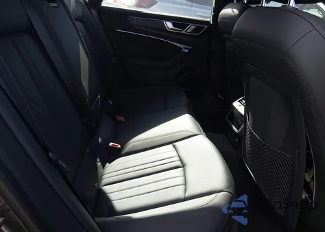 2019 Audi A7 55 Premium z USA, uszkodzony, nr VIN WAUV2AF29KN058402